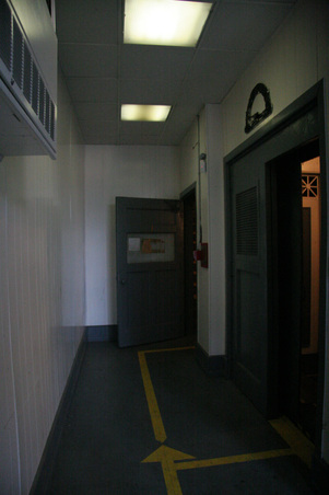 Enlarge photo 69