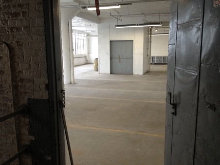 Enlarge photo 38