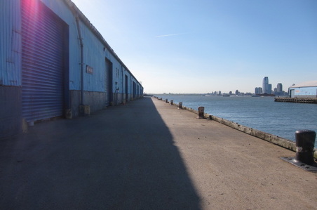 Enlarge photo 33