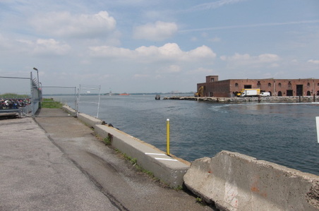 Enlarge photo 14