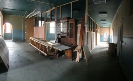 Enlarge photo 19
