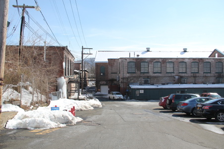 Enlarge photo 105