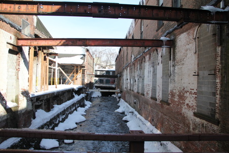 Enlarge photo 84