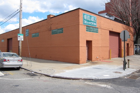 101 27th Ave