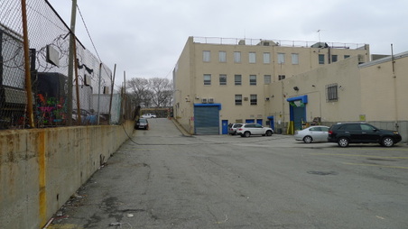 Enlarge photo 2