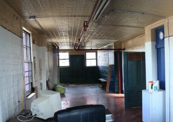 Enlarge photo 13