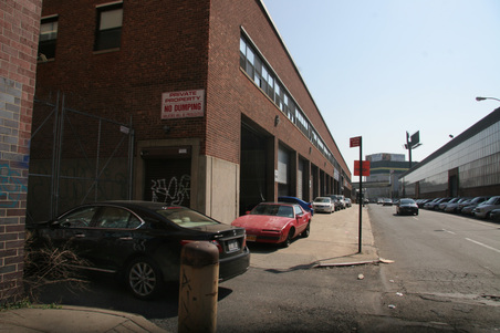 Enlarge photo 10
