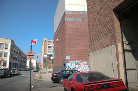 Enlarge photo 12