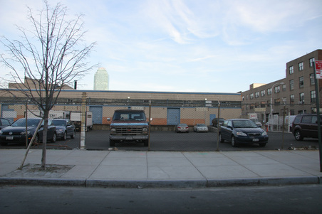 Enlarge photo 2