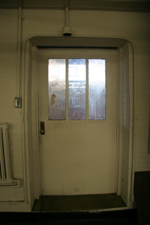 Enlarge photo 69
