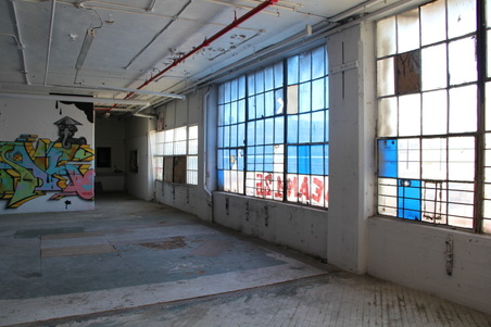 Enlarge photo 21