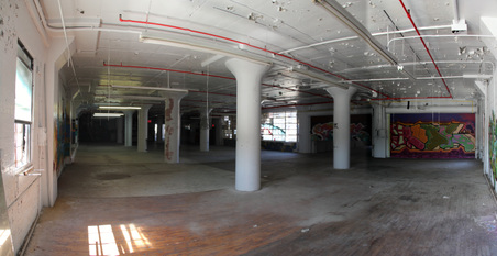 Enlarge photo 24