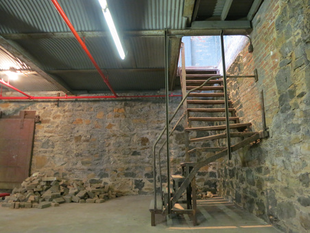 Enlarge photo 46
