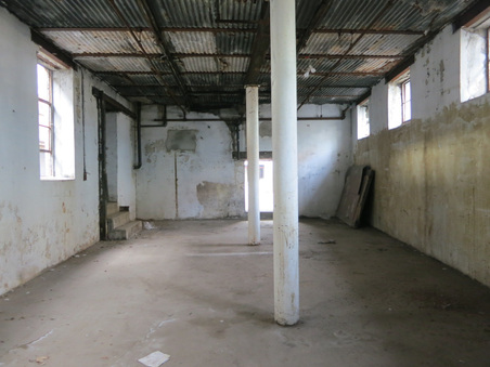 Enlarge photo 65