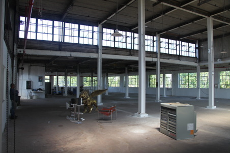 Enlarge photo 18