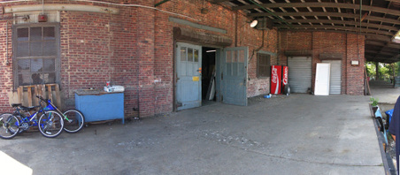 Enlarge photo 2