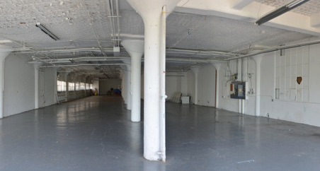 Enlarge photo 19