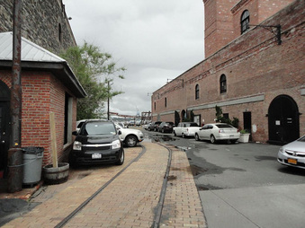 Enlarge photo 11