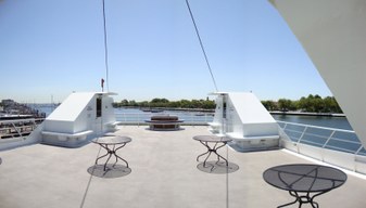 Enlarge photo 23