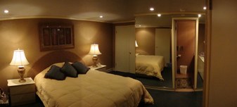 Enlarge photo 17