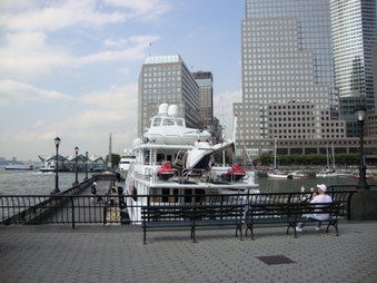Enlarge photo 33