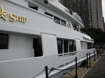 Star Ship