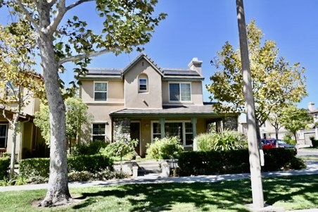 27555 Sunny Creek Dr