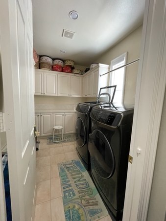 Enlarge photo 36