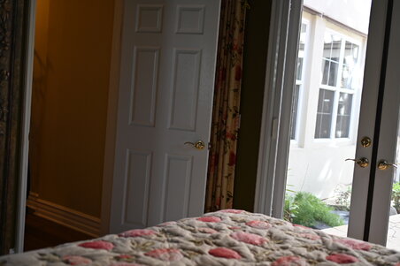 Enlarge photo 48