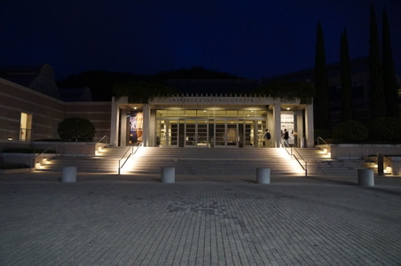 Enlarge photo 2