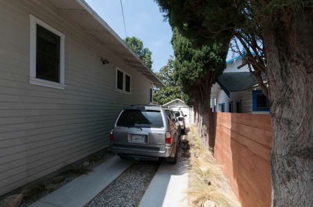 Enlarge photo 6