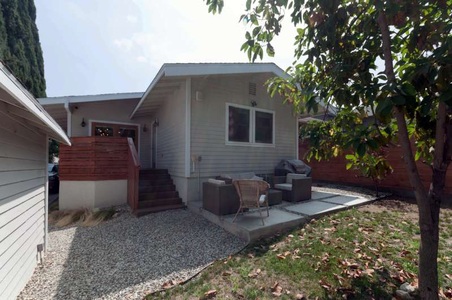 Enlarge photo 36