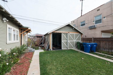 Enlarge photo 49