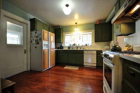 Enlarge photo 20