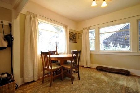 Enlarge photo 28