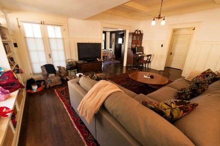 Enlarge photo 38