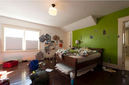 Enlarge photo 56