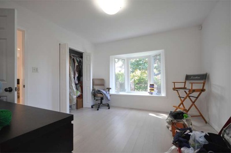 Enlarge photo 31