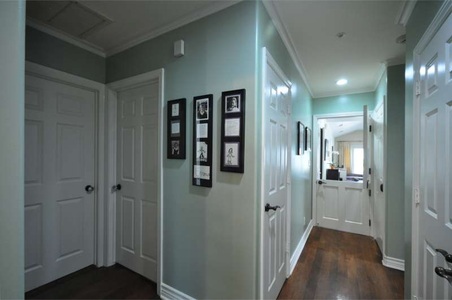Enlarge photo 30