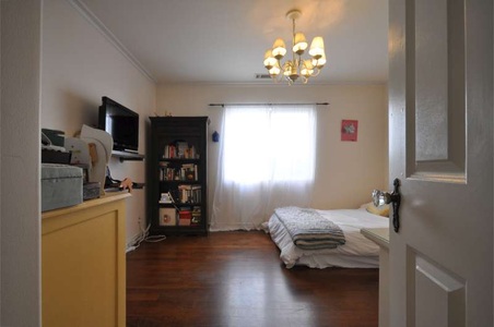 Enlarge photo 37