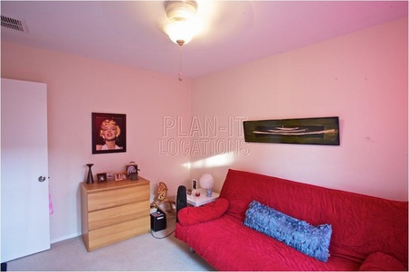 Enlarge photo 25