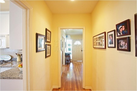 Enlarge photo 27