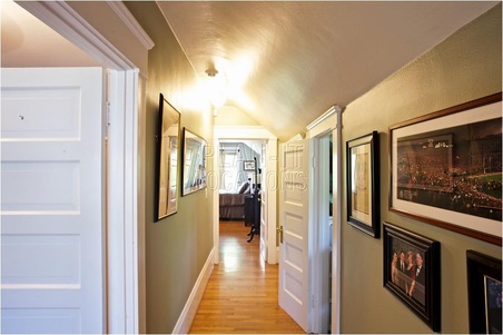 Enlarge photo 34