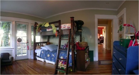 Enlarge photo 53