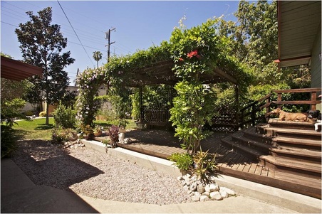 Enlarge photo 73