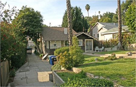 Enlarge photo 25