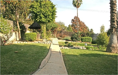 Enlarge photo 26