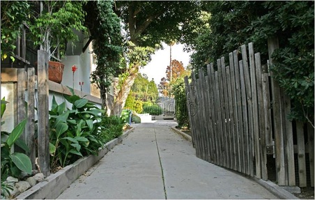 Enlarge photo 27