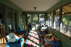 Enlarge photo 13