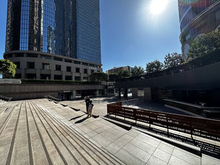 Enlarge photo 3